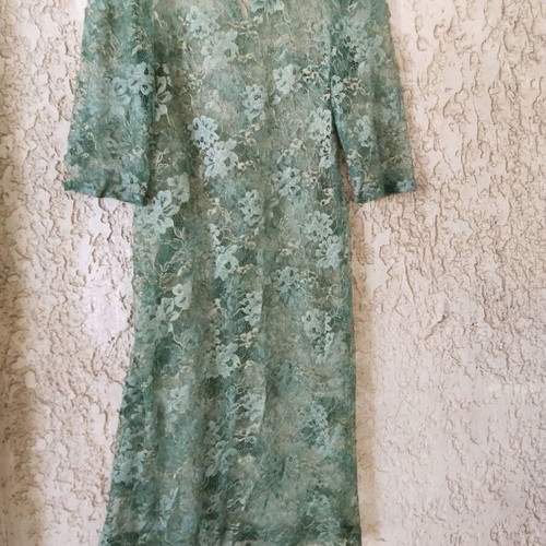 Maxi lace outerwear small - medium size like new, green and gold