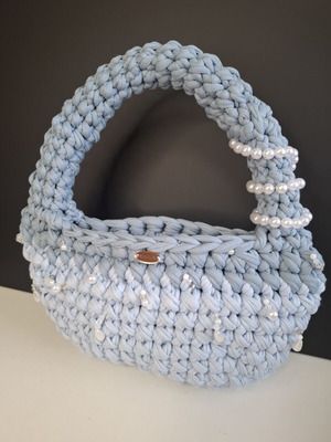 Blue handmade knitted bag with pearls, new