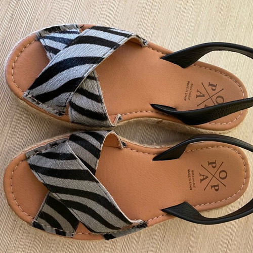 Popa Sandals Size 37 New Black and Gray
