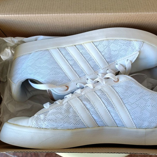 Adidas Neo women's athletic shoes like new, size 40, white