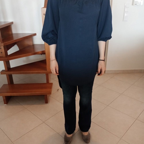 Navy Blue Long-Sleeved Blouse with Off-the-Shoulder Detail like new, size M