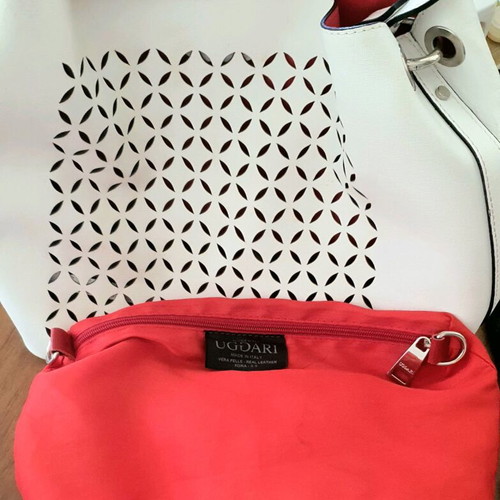 Italian Leather Shoulder Bag with Red Inner Pouch like new