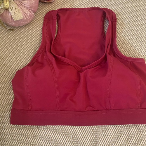 Fuchsia sports bra like new, size S/M