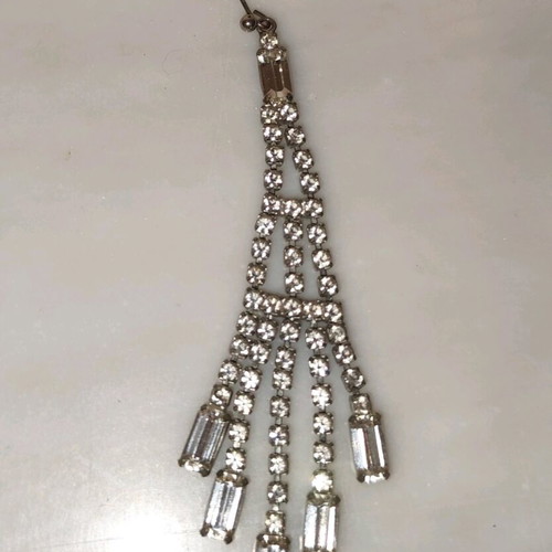 Chandelier earring used with rhinestones silver vintage