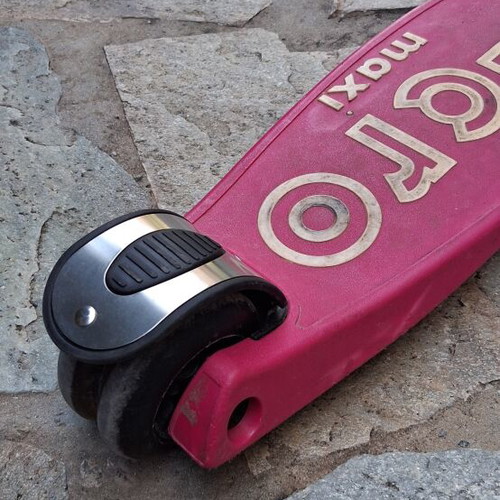 Micro Maxi Pink scooter used, with new foot brake and handles