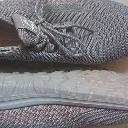 SNP Athletic Shoes new, size 40-41, gray
