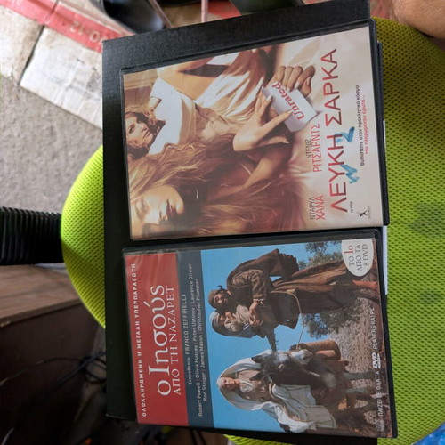 Foreign film DVDs like new, set of 14 with subtitles