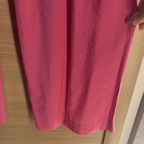 Stradivarius fuchsia wide leg trousers, size S