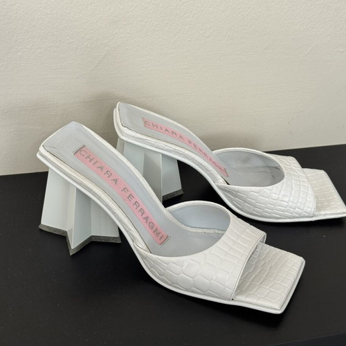 Chiara Ferragni leather mules white, like new, star heel 9cm