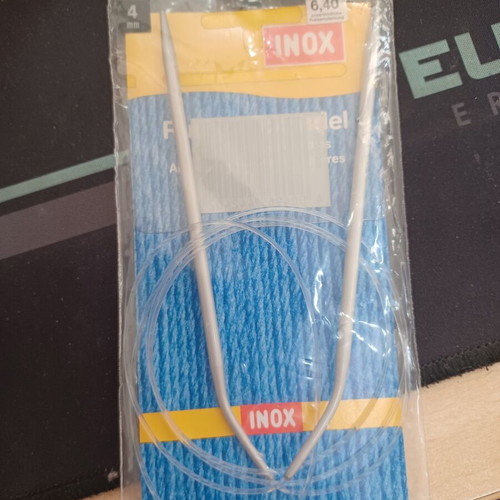 Circular knitting needle No4 120cm like new