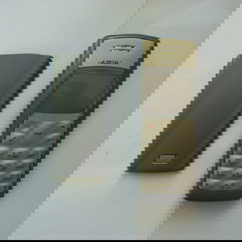 Nokia 1101 vintage κινητό μεταχειρισμένο για ανταλλακτικά χωρίς φορτιστή και μπαταρία
