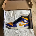 Air Jordan 1 Mid Lakers sneakers μεταχειρισμένα νούμερο 44.5