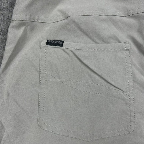 Columbia women's Capri pants XL used, grey beige, outdoor cropped