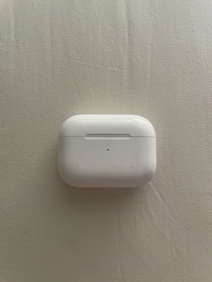 Apple AirPods Pro 2 with Type C charger, like new