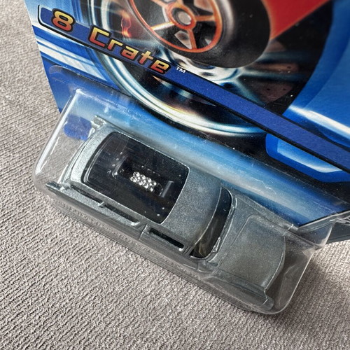 Hot Wheels 8 Crate Red Lines 3/5 2005 model like new