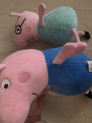 George and Daddy Pig plush toys like new, sold together