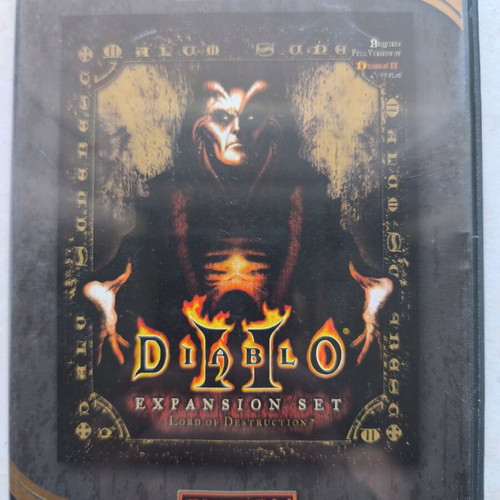 Diablo 2 with Lords of Destruction expansion set like new, bundle