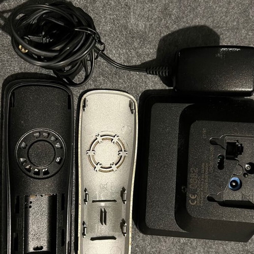 Siemens Gigaset S680 with S68H handset used, wireless phone with base