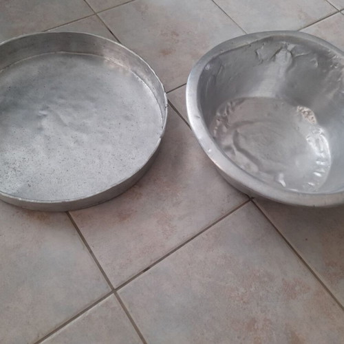 Aluminum baking tray and bowl used