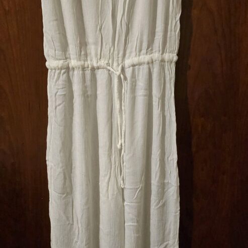 White beach one-piece like new, size S