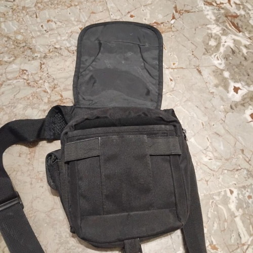 Polo shoulder bag like new, black and grey