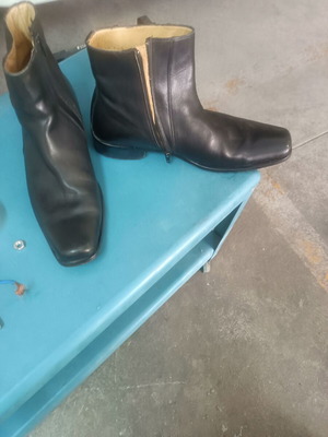 Bournazos boots used, black, size 42