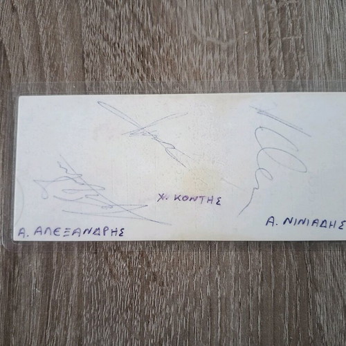 Olympiacos Autographs like new, authentic