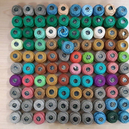 Lot package with threads, hoops, moulinés, pins, lace yarn, knitting needles new