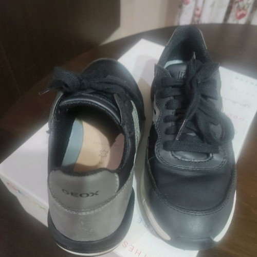 Geox kids shoe for boys size 35 like new, black and gray