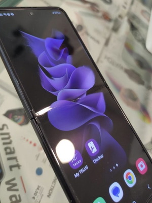 Samsung Z flip 3    8/128GB