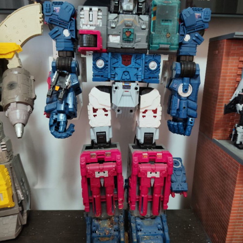 Transformers Titans Return Fortress Maximus complete, like new