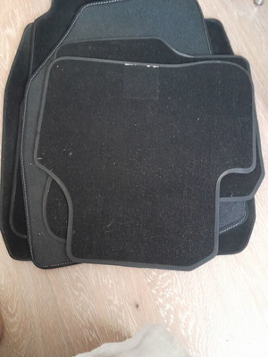 Car mats used