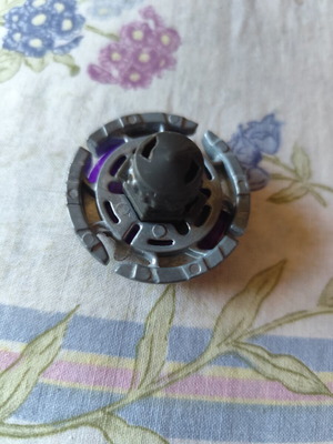 Beyblade Earth Eagle like new