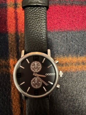 Oozoo Timepieces men's watch brand new, black
