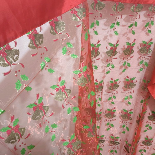 Christmas tablecloth new, 150cm size, red and gold shades