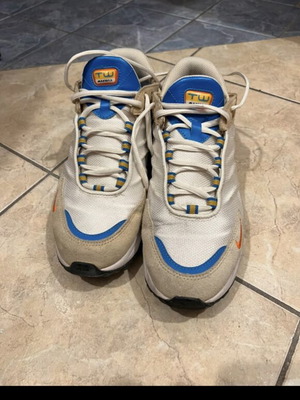 Nike Shox TL sneakers, white and blue, size 40.5