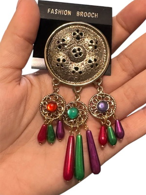 Dreamcatcher brooch boho like new, gold color