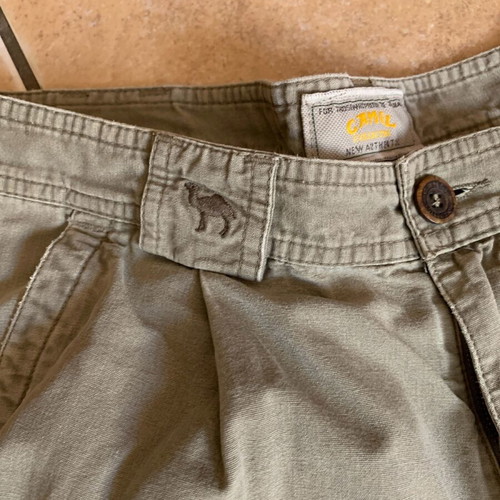 Camel vintage shorts size S used, khaki