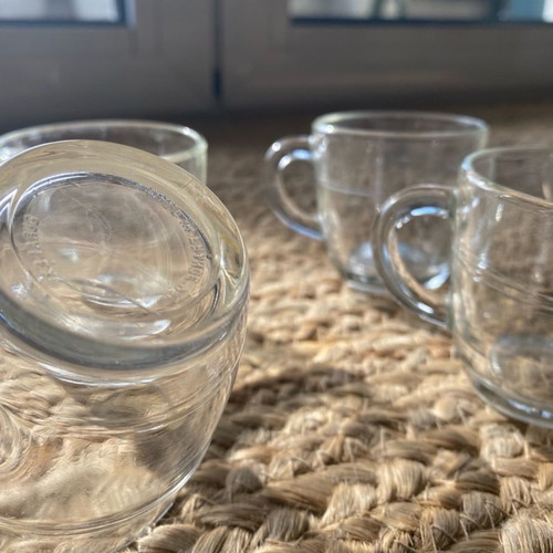 Set of 5 cups used