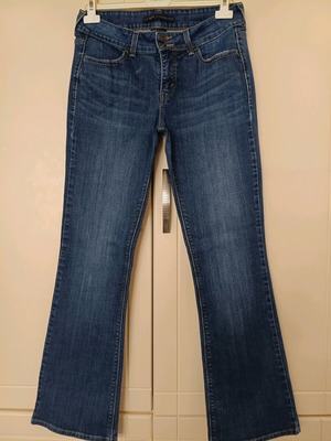Levi's 526™ Slender Boot Cut women's jeans like new, blue