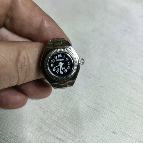 Vintage mini women's ring watch new, black and silver