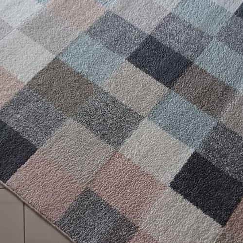 Rug used 1.33x1.90 suitable for children's room