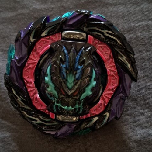 Roar Bahamut Takara Tomy spinning top