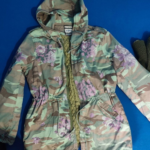 Attrattivo jacket XL like new, multicolor with lining and hood
