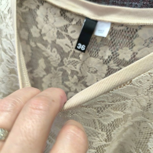 H&M summer lace blouse like new, beige