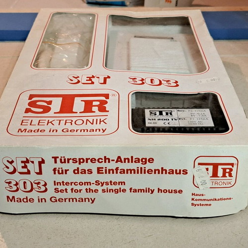 Doorphone set new