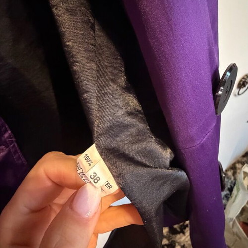 Purple outerwear like new, size S