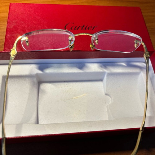 Cartier 18k eyewear like new, gold unisex glasses