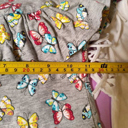 Summer dresses pack of 3 like new, sizes 98-104