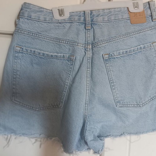Zara denim shorts new, size 38, blue